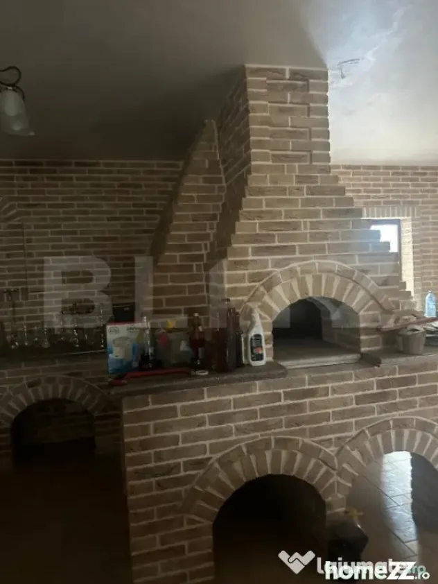 Spatiu comercial cu destinatie restaurant, 280 mp utili, Rad - Radauti (Suceava)