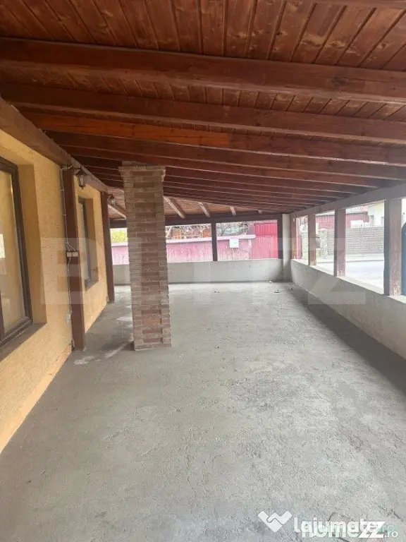 Spatiu comercial cu destinatie restaurant, 280 mp utili, Rad - Radauti (Suceava)