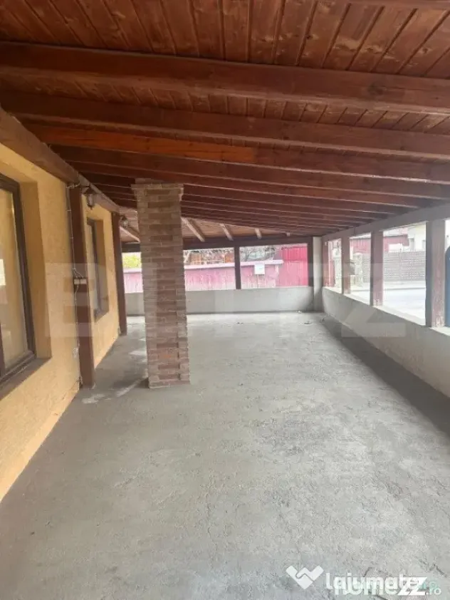 Spatiu comercial cu destinatie restaurant, 280 mp utili, Rad - Radauti (Suceava)