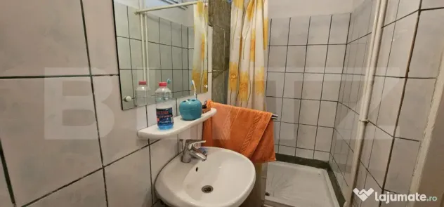 Casa in Pietrosita 160 mp si 400 mp teren in zona de deal