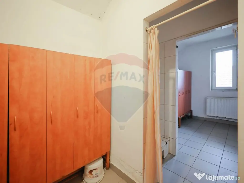 Spațiu comercial și brutărie/patiserie de Închiriat ?...