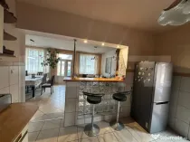 Casa Individuala cu 5 camere, SU=248mp / ST=761 mp, Zona Bla