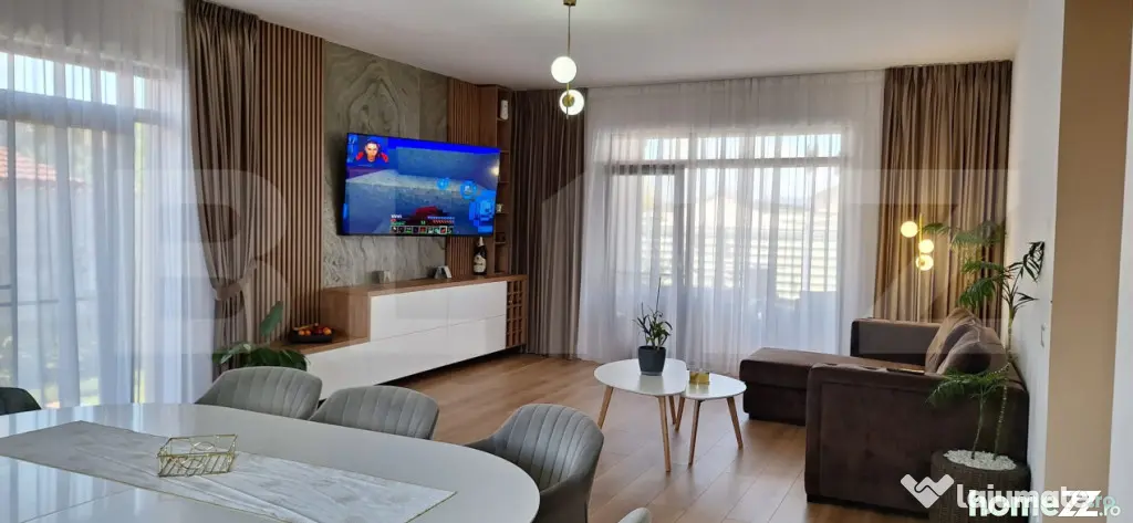 Casa Spectaculoasa, 4 camere, 150mp, 800 teren, 10 min de Bv - Halchiu (Brasov)