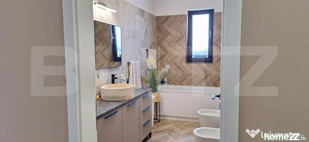 Casa Spectaculoasa, 4 camere, 150mp, 800 teren, 10 min de Bv - Halchiu (Brasov)