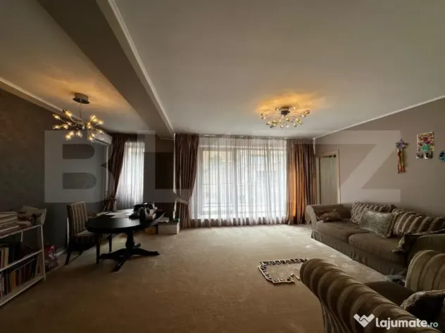 Penthouse 7 camere, 228 mp zona drumul Poienii-SEGMENT LUXUR