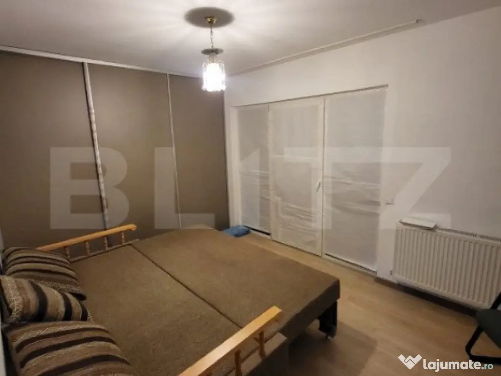 Apartament de 2 camere, 54 mp, 2 bai, 2 terase, garaj, zona