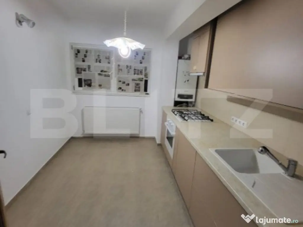 Apartament de 2 camere, 54 mp, 2 bai, 2 terase, garaj, zona