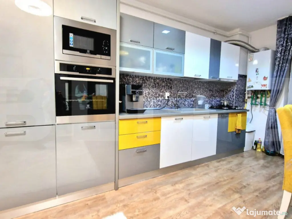 Apartament 3 camere, 63mp, panorama, parcare, zona Stejarulu