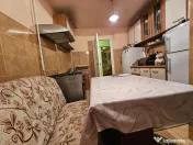 Apartament 4 camere,2 bai,2 balcoane,etaj 2 