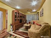 Apartament 4 camere,2 bai,2 balcoane,etaj 2 