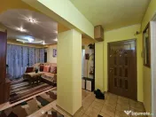 Apartament 4 camere,2 bai,2 balcoane,etaj 2 