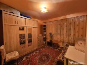 Apartament 4 camere,2 bai,2 balcoane,etaj 2 