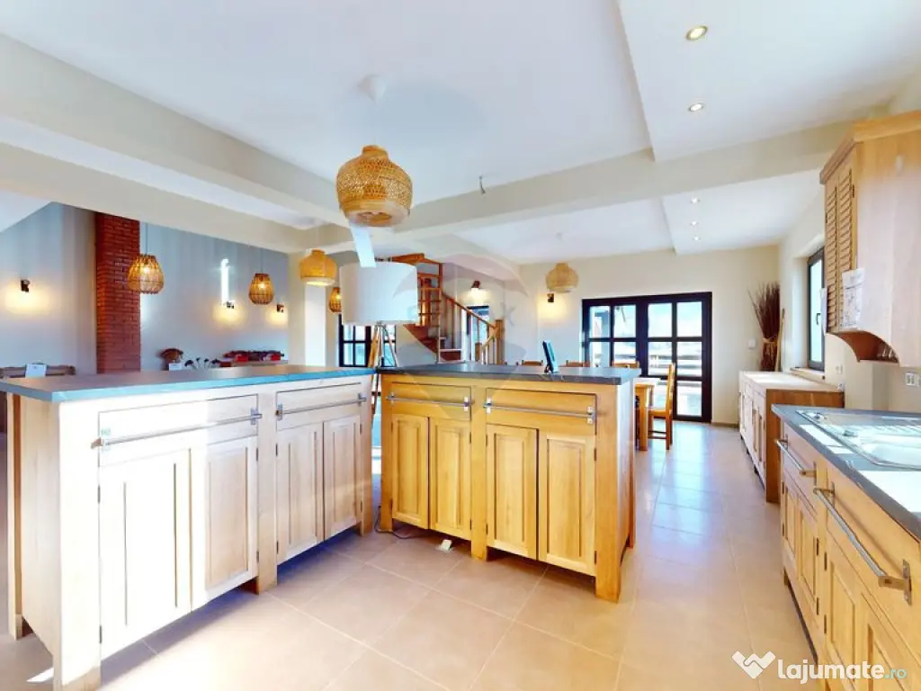 Două Case de vacanță | Pensiune | Bran-Sohodol | 1672 ...