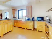 Două Case de vacanță | Pensiune | Bran-Sohodol | 1672 ... 