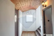 Casă de vânzare zona Bratca, 5 camere, 12 375 teren