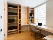 2 camere Superior | 1 Dormitor + Birou/Dressing | Premium 