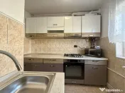 Garsoniera decomandata, etaj intermediar - Zona Tractorul... 