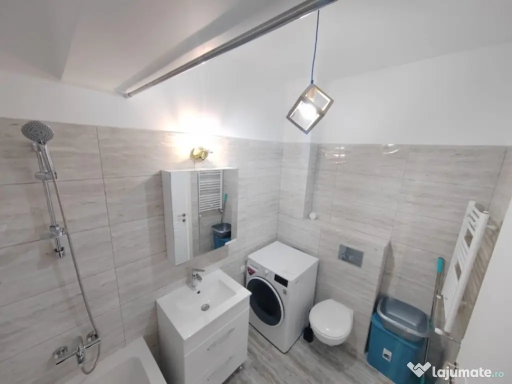 Apartament 3 camere zona Titan