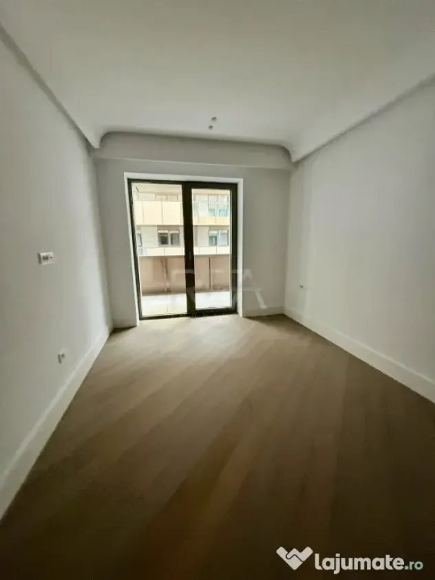 3 camere in Cortina 126 langa Cambridge School