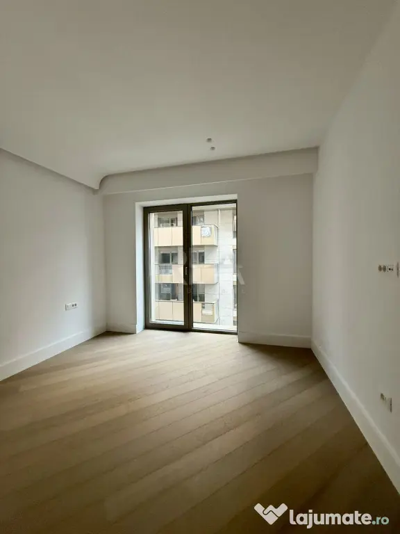 3 camere in Cortina 126 langa Cambridge School