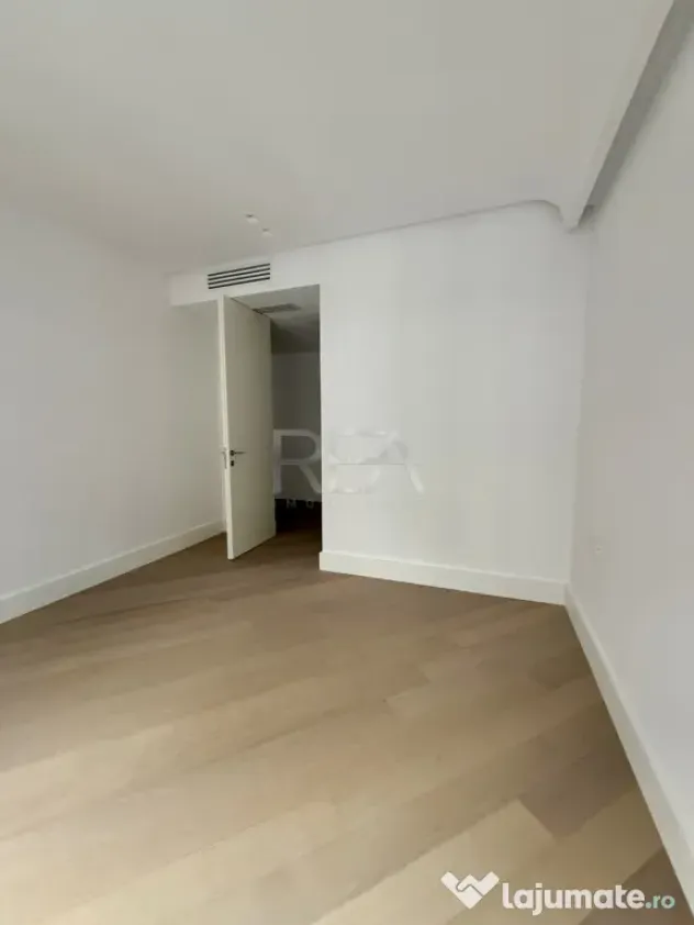 3 camere in Cortina 126 langa Cambridge School