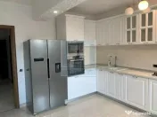 Ap 3 camere mobilat-utilat - zona Tractorul (Isaran) 