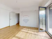 Rate la dezvoltator | 3 camere | 67 mp | Comision 0 | 116... 