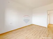 Rate la dezvoltator | 3 camere | 67 mp | Comision 0 | 116... 