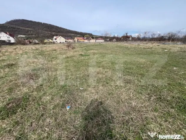 Teren Intravilan de vanzare, 4400 mp, zona Viisoara - Bistrita (Bistrita-Nasaud)
