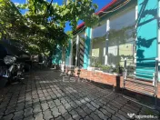Casa cu 4 camere si teren de 2698 mp in zona Freidorf