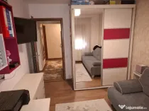 Apartament cu 3 camere, decomandat - zona Tractorul