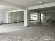 Închiriere spații birouri și comerciale, 637 mp, 6 €/mp