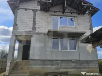 Casa la rosu/semifinisata, P+E, 139 mp utili, 523 mp teren,