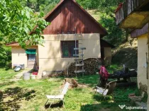 Dealul Florilor, casa 75 ari teren