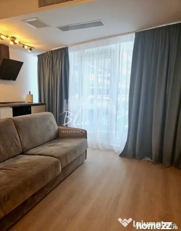 Studio modern cu vedere la mare în Mamaia Nord – Bloc Whi