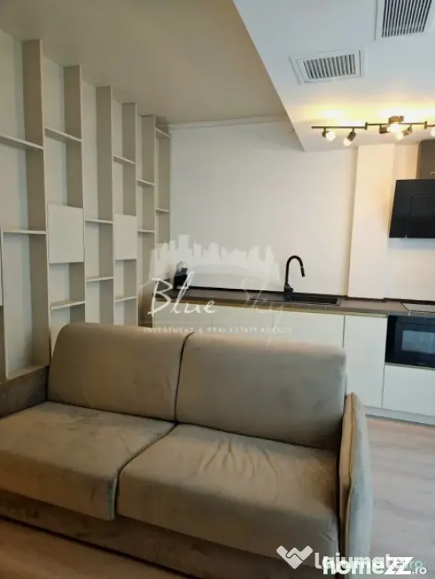 Studio modern cu vedere la mare în Mamaia Nord – Bloc Whi