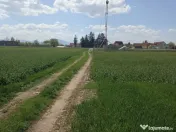 De vânzare teren extravilan lângă drumul DN11 