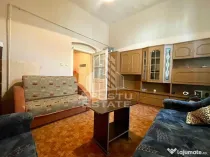 Apartament decomandat, 2 camere curte comuna - Zona Piata Sarbeasca