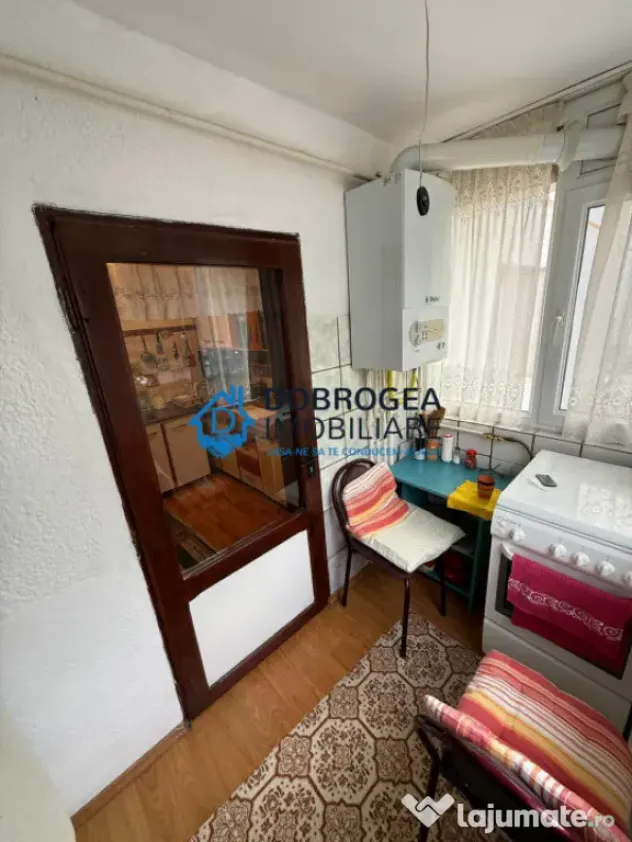 E3- 3 camere, parter, 2 balcoane, centrala termica, ideal lo
