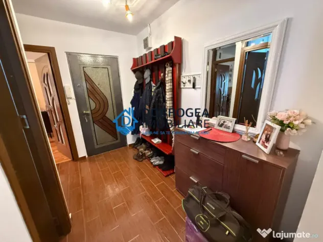 E3- 3 camere, parter, 2 balcoane, centrala termica, ideal lo