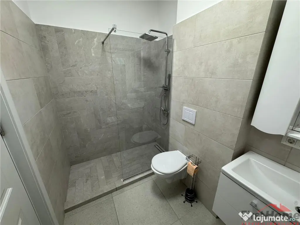 Ap 2 cam, bloc 2025, parcare, complex Ozone, mobilat si uti