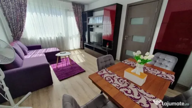 Apartament 2 camere,semidecomandat - zona Gemenii