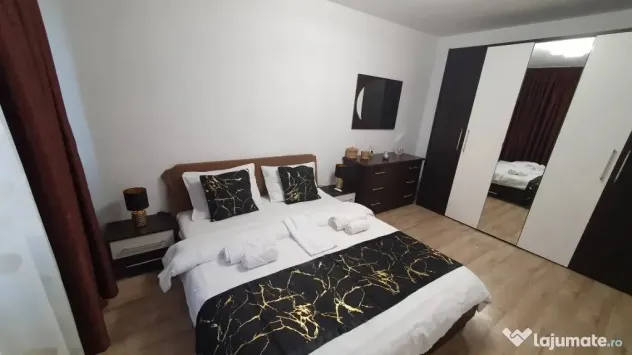 Apartament 2 camere,semidecomandat - zona Gemenii