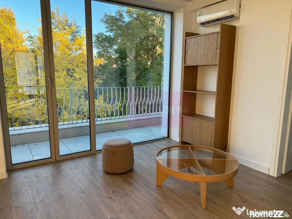 Apartament 120mp cu terasă panoramică | Strada Licurg, ...