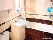 Apartament cu 3 camere de vânzare în zona Micro 5 