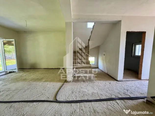 Duplex cu 4 camere si dressing, la alb Calea Urseni la asfalt - Timisoara (Timis)