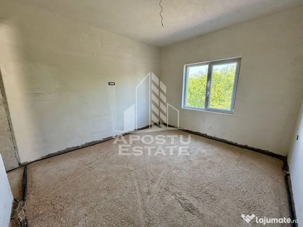 Duplex cu 4 camere si dressing, la alb Calea Urseni la asfalt - Timisoara (Timis)
