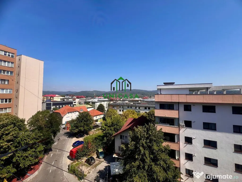 Apartament cu 3 camere de vânzare – Calea lui Traian -...