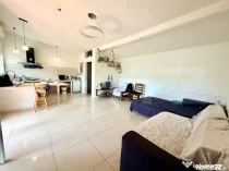 Casă cu 2 camere,panouri fotovoltaice,curte de 275 mp, lini