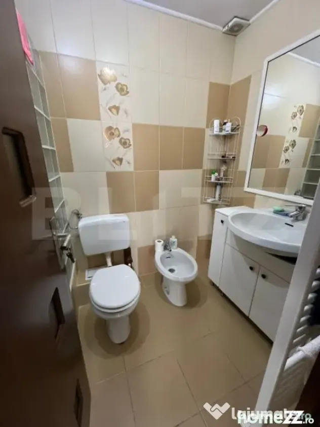 Apartament cu 4 camere, Campia Turzii, zona Centrala - Campia Turzii (Cluj)